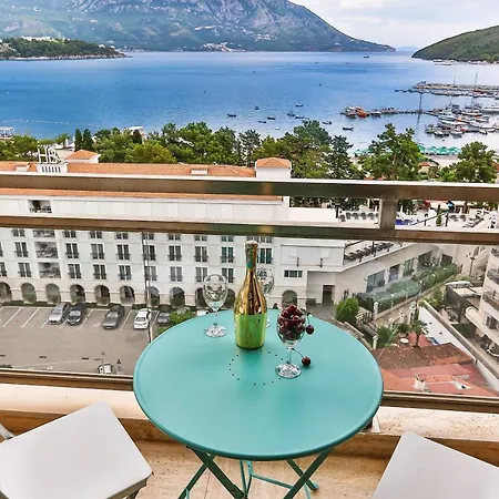 Montesun Fontana Apartment Budva